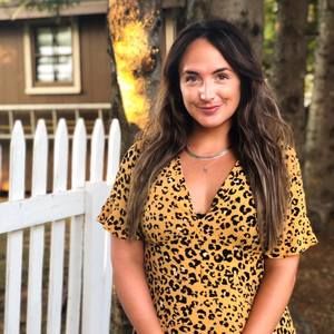 Meet your Posher, Hillary